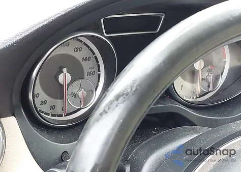 2015 Mercedes-Benz Gla 250 4Matic z USA, uszkodzony, nr VIN WDCTG4GB7FJ110919